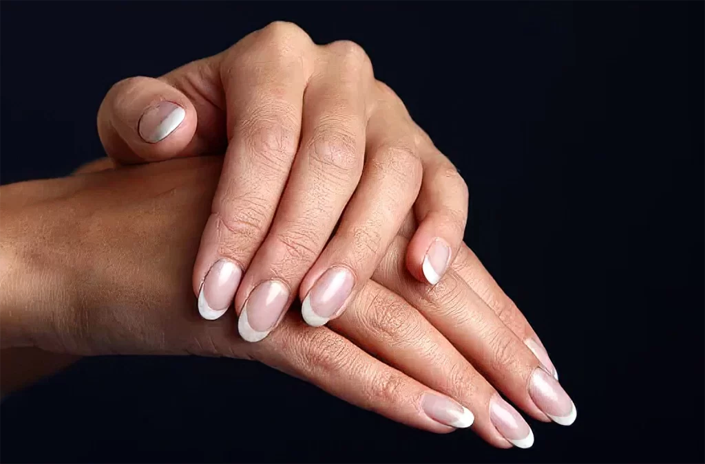 onglerie - Manucure • Beauté des Mains • Pose de Gel - Vernis semi-permanent O.P.I | Institut de beauté Kromatik Avignon Centre-ville
